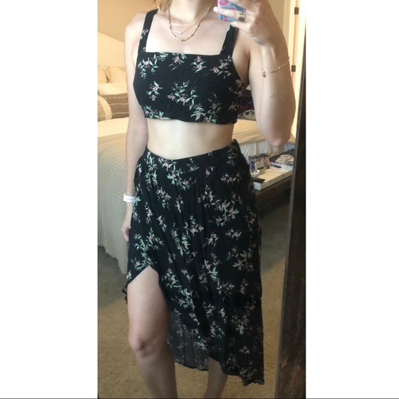 American Eagle 2-piece Set - Picture 2 of 6